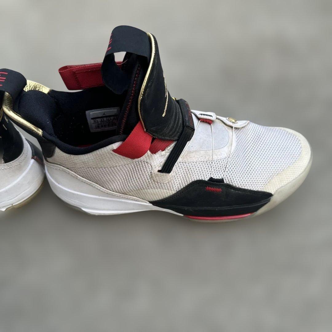 Air Jordan 33 バスケットボールシューズ ハイカット