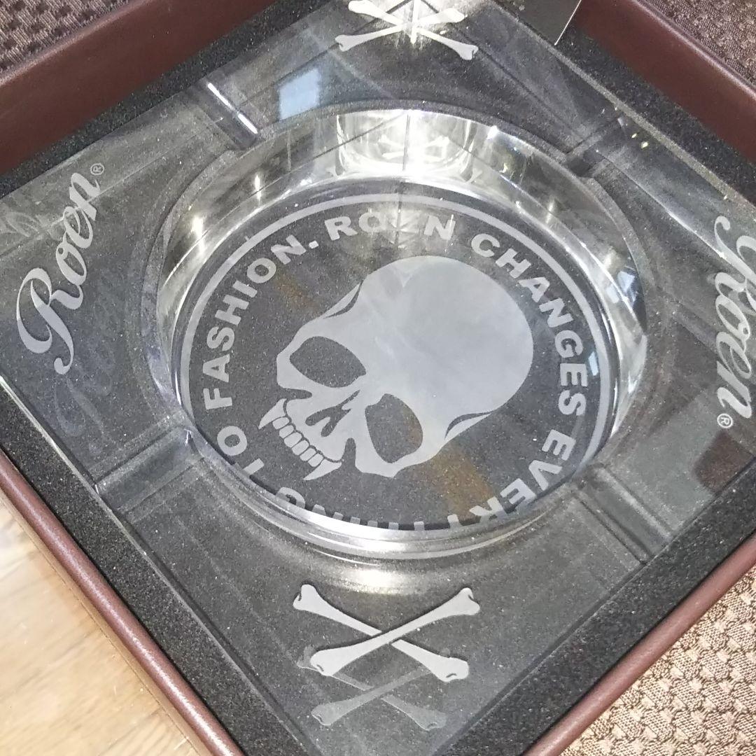 ロエン・クリスタル 角型 灰皿