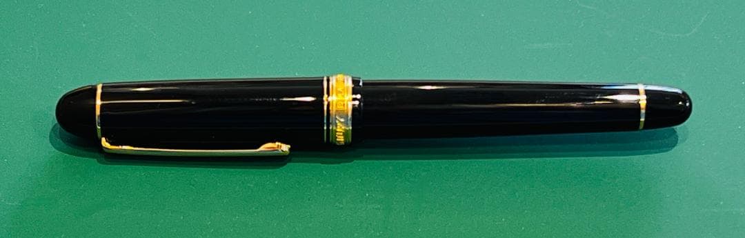 プラチナ 万年筆 M 中字 #3776 センチュリー ブラック