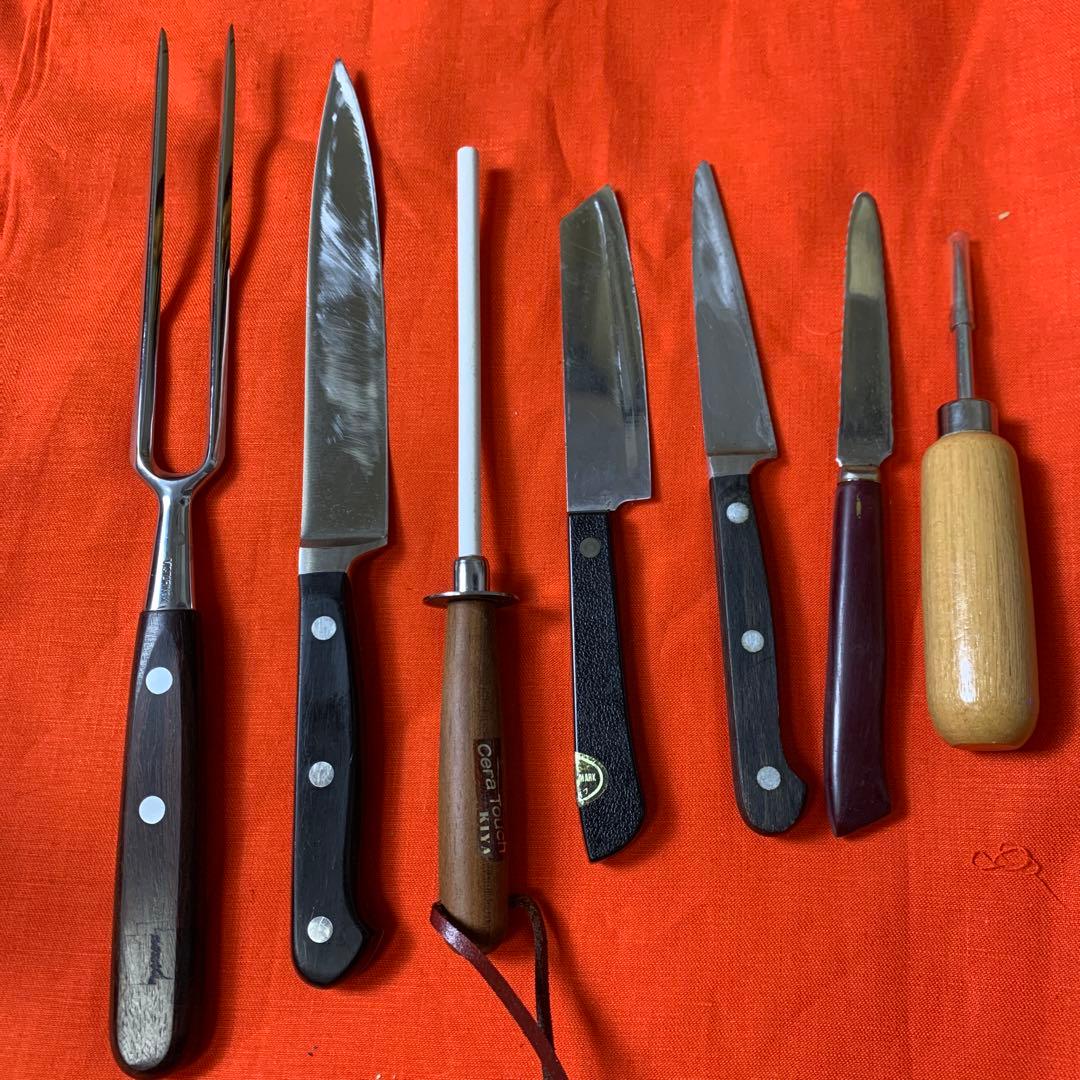 プロ愛用　ブランド包丁類セット　新品ケース付