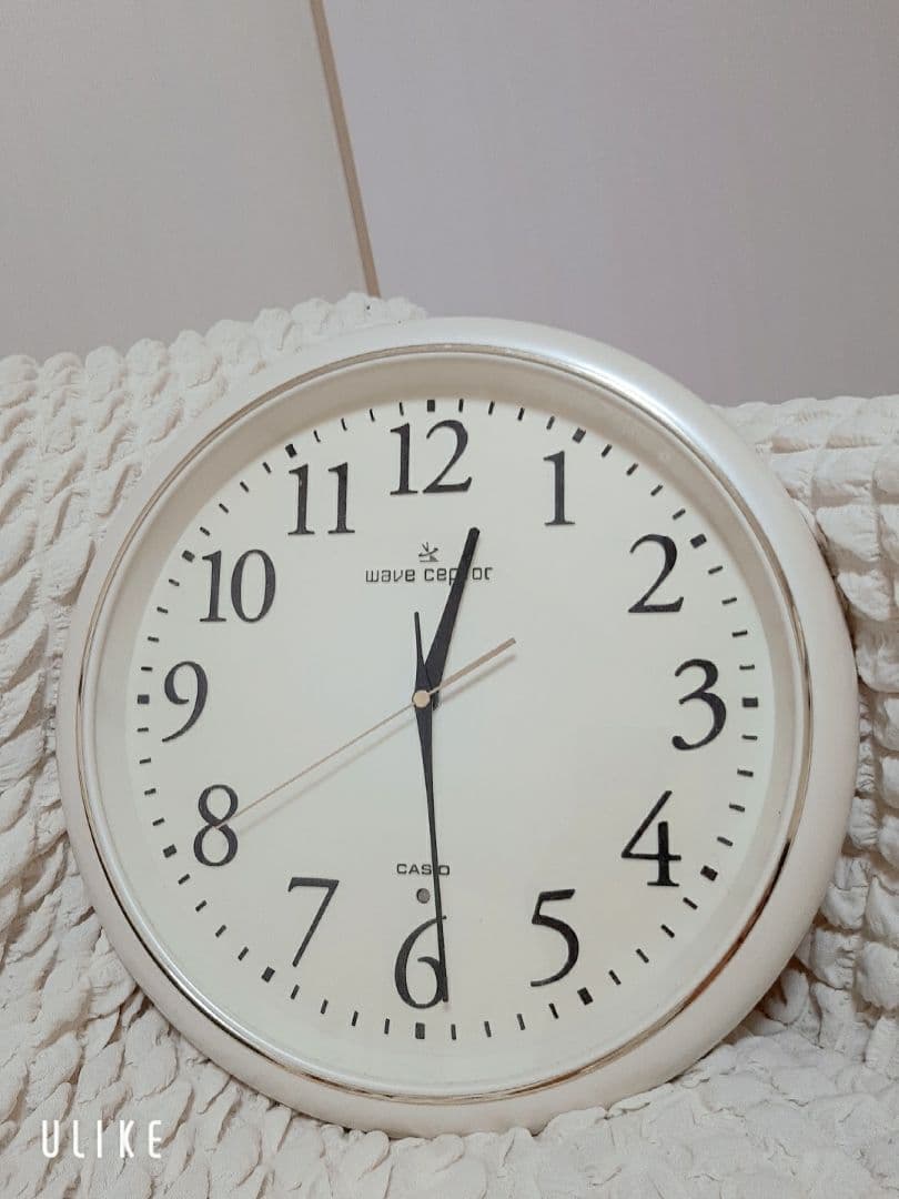 CASIO 掛け時計 ホワイト