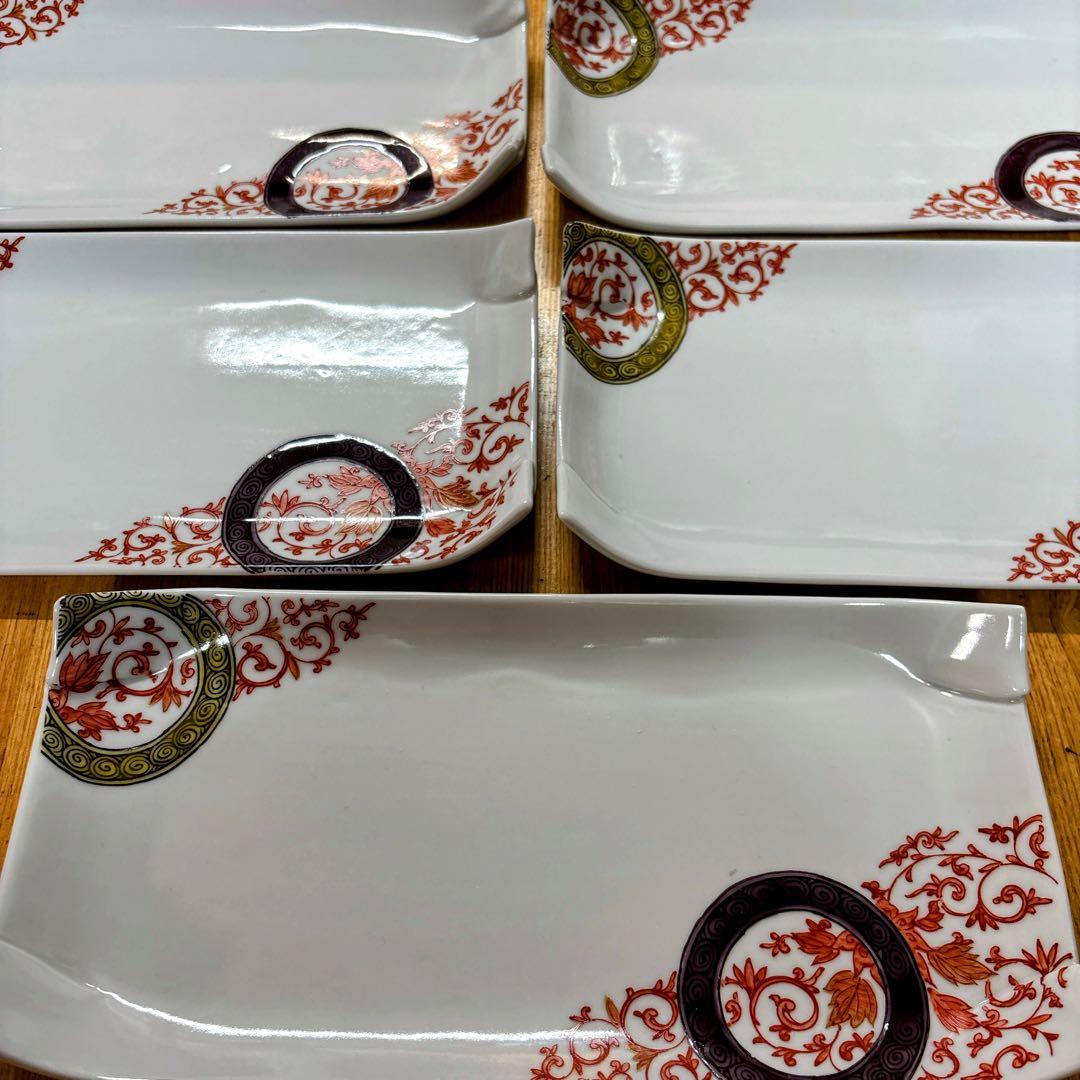 九谷焼　銀泉窯　丸紋唐草　7.8号皿揃　長皿　焼物皿　角皿　横幅23.5cm