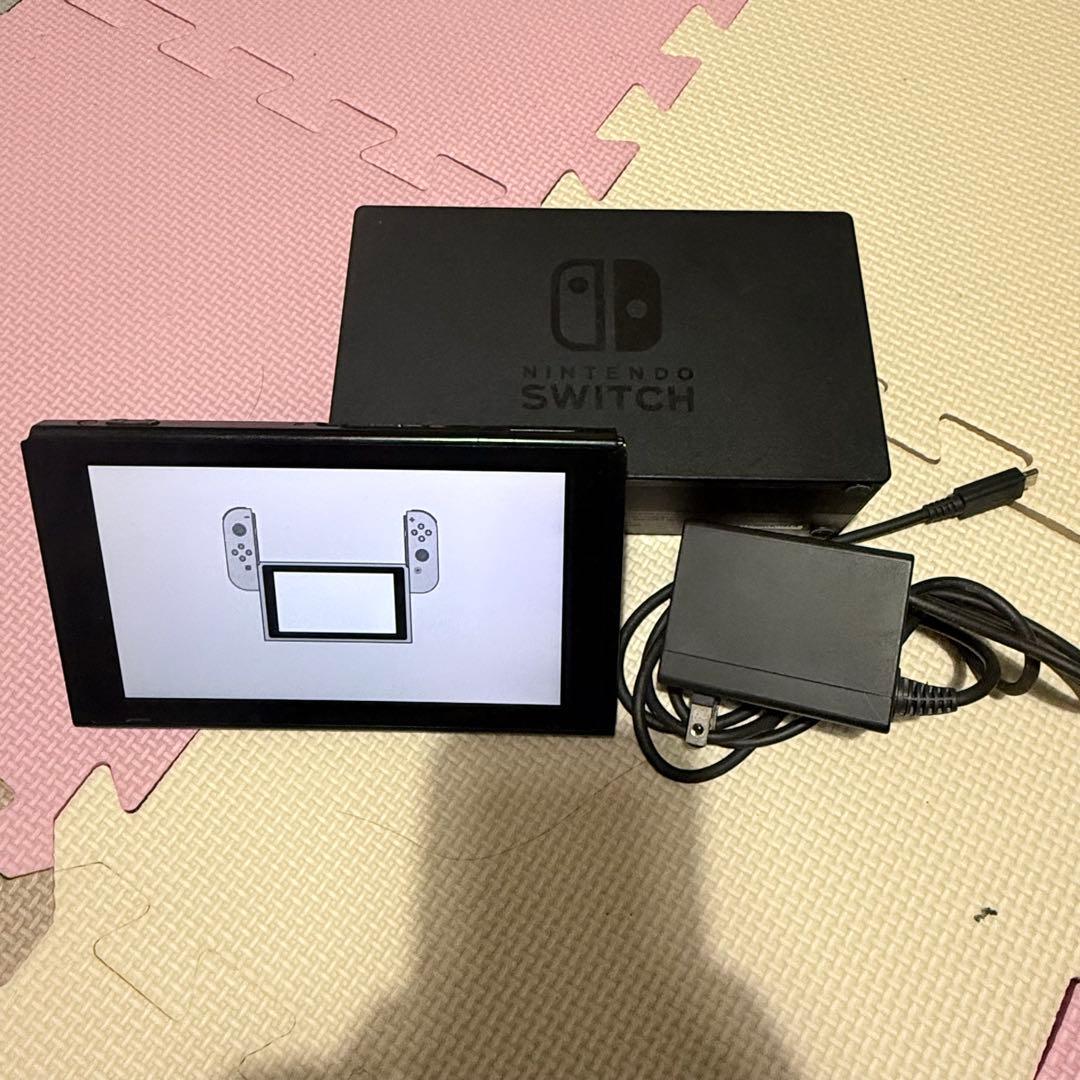 動作確認済　Nintendo Switch 本体&ドックのみ コントローラー無し