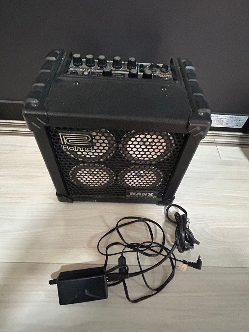 Roland Micro Cube Bass RXベース用アンプ