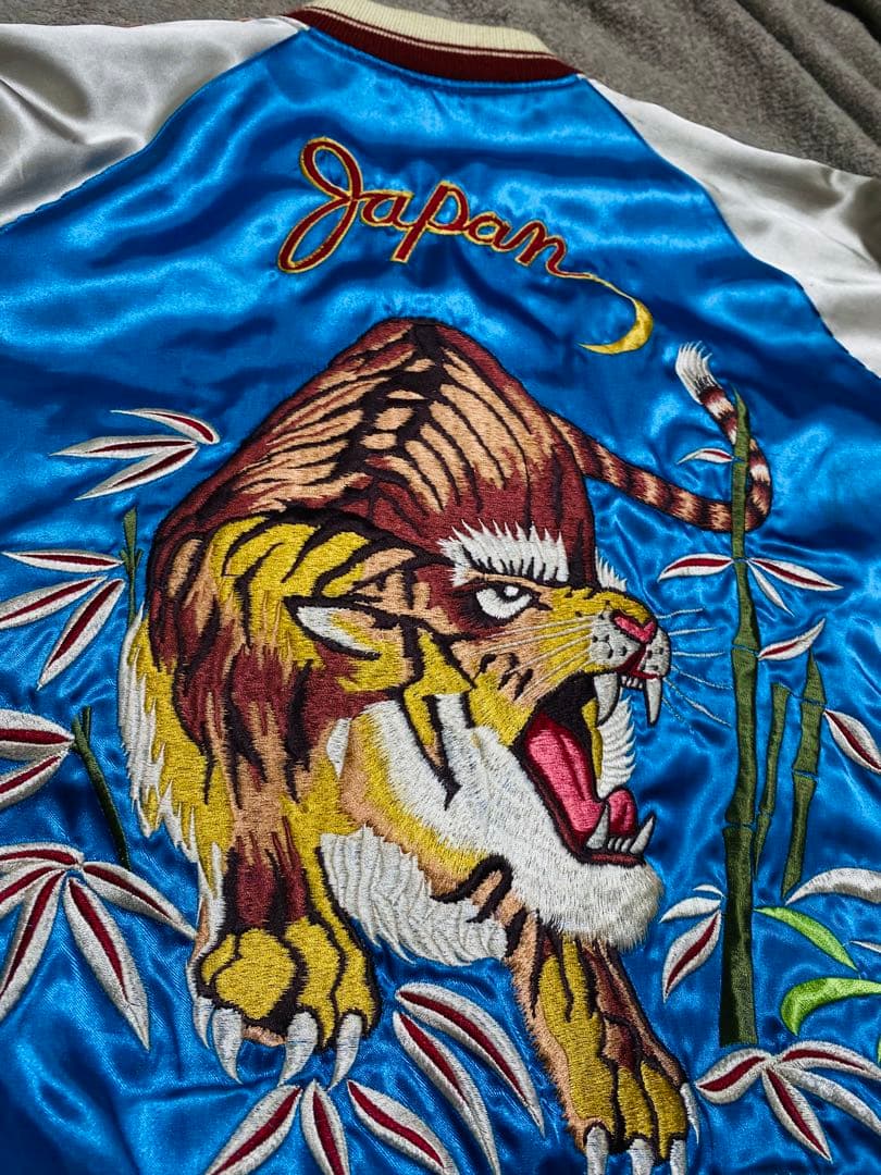 tepeeテーラー東洋 日本限定 スカジャン HAWAII 虎ワシ サテン