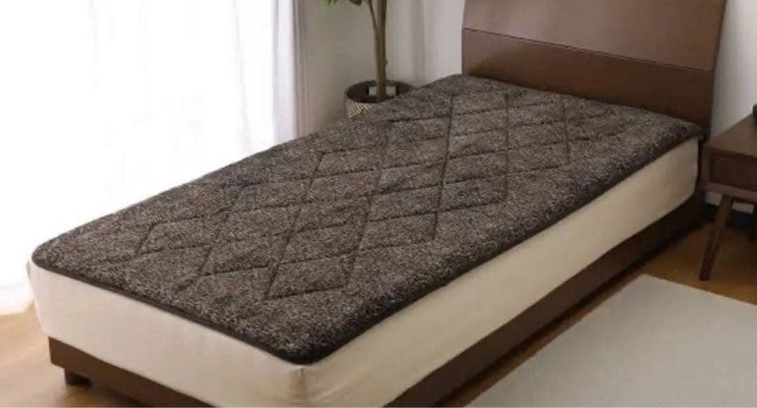 ダブル　敷布団 ロマンス岩盤浴 天然鉱石の蓄熱効果で暖かい