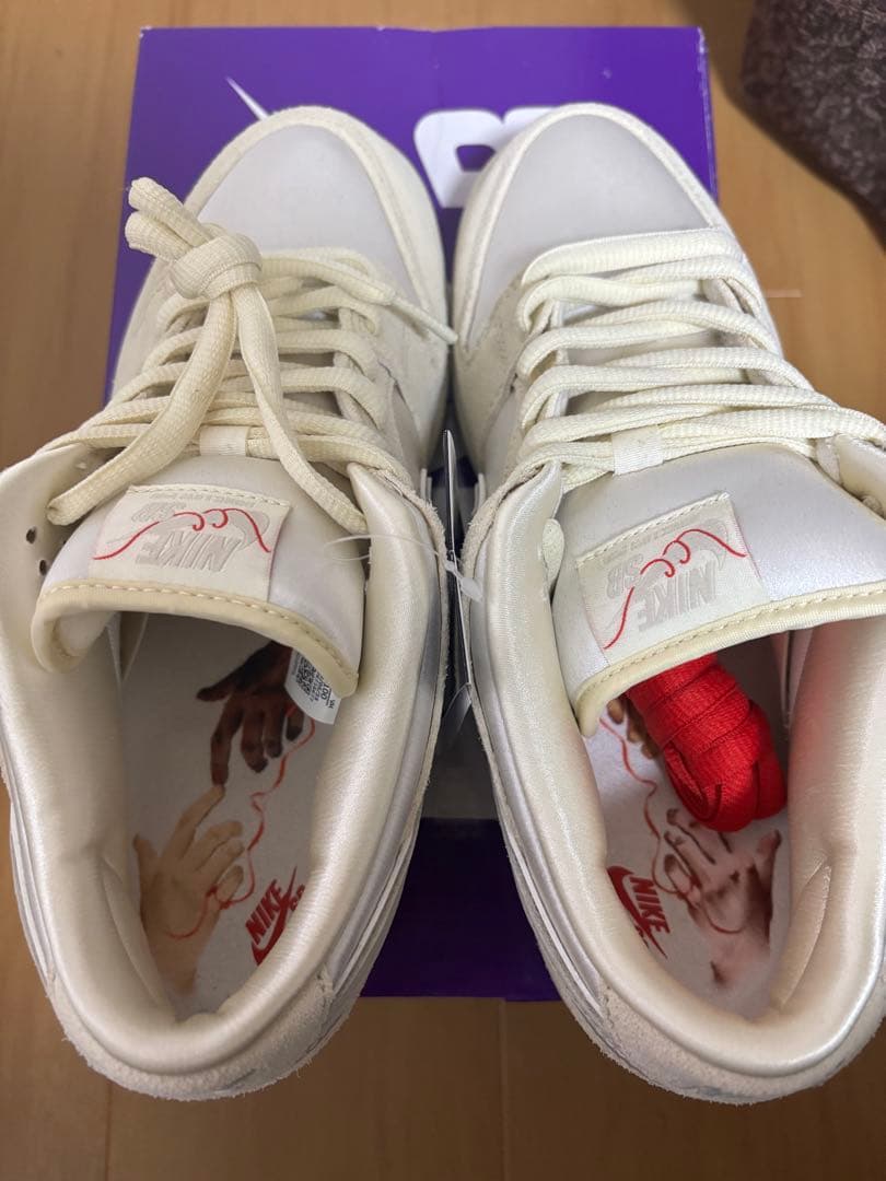 靴 Nike SB DUNK LOW PRM City of love