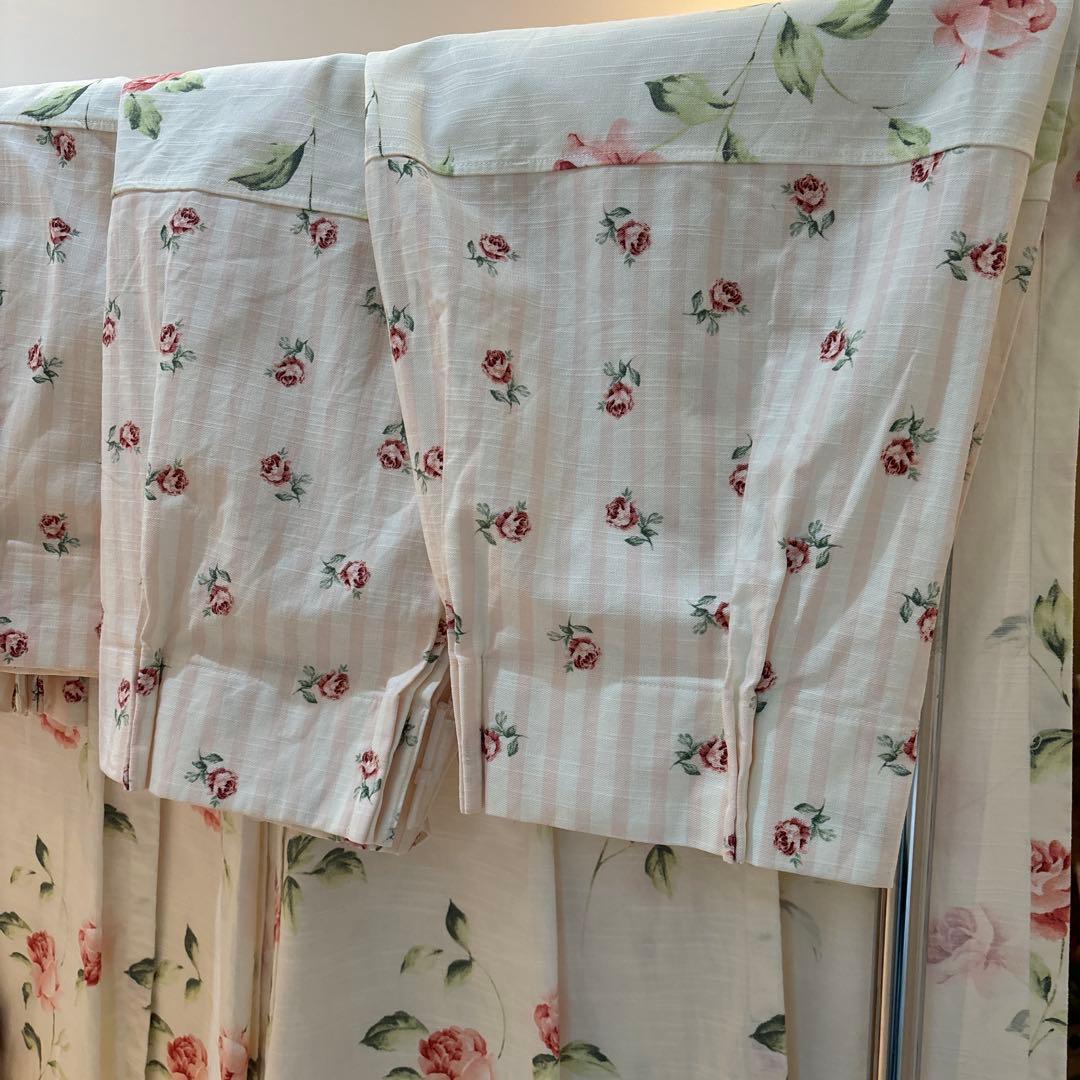 ローラアシュレイ カーテン中古 約100×138cm×4枚 花柄 綿100%