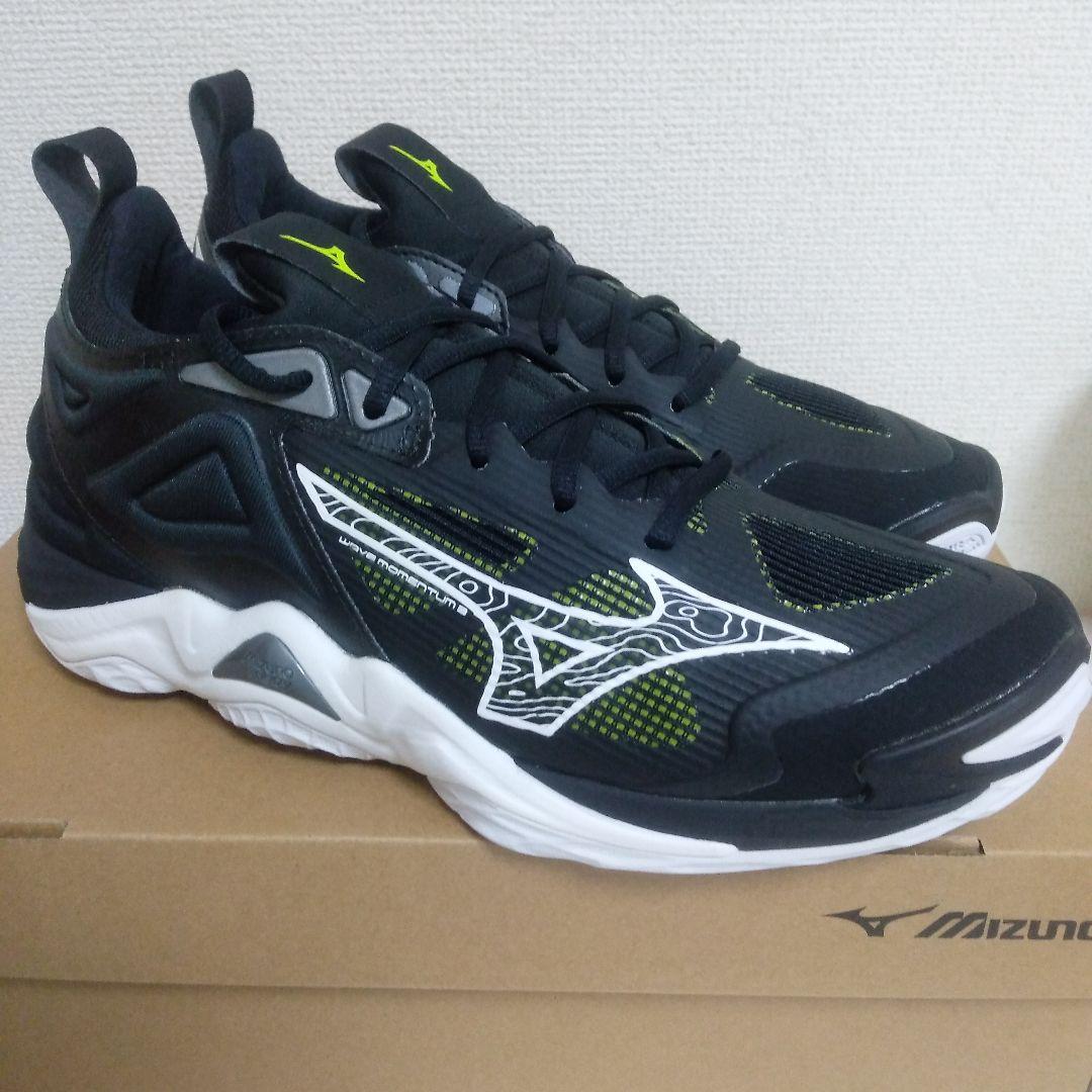 ミズノバレーボールシューズ　ウエーブモーメンタム３　27.0cm