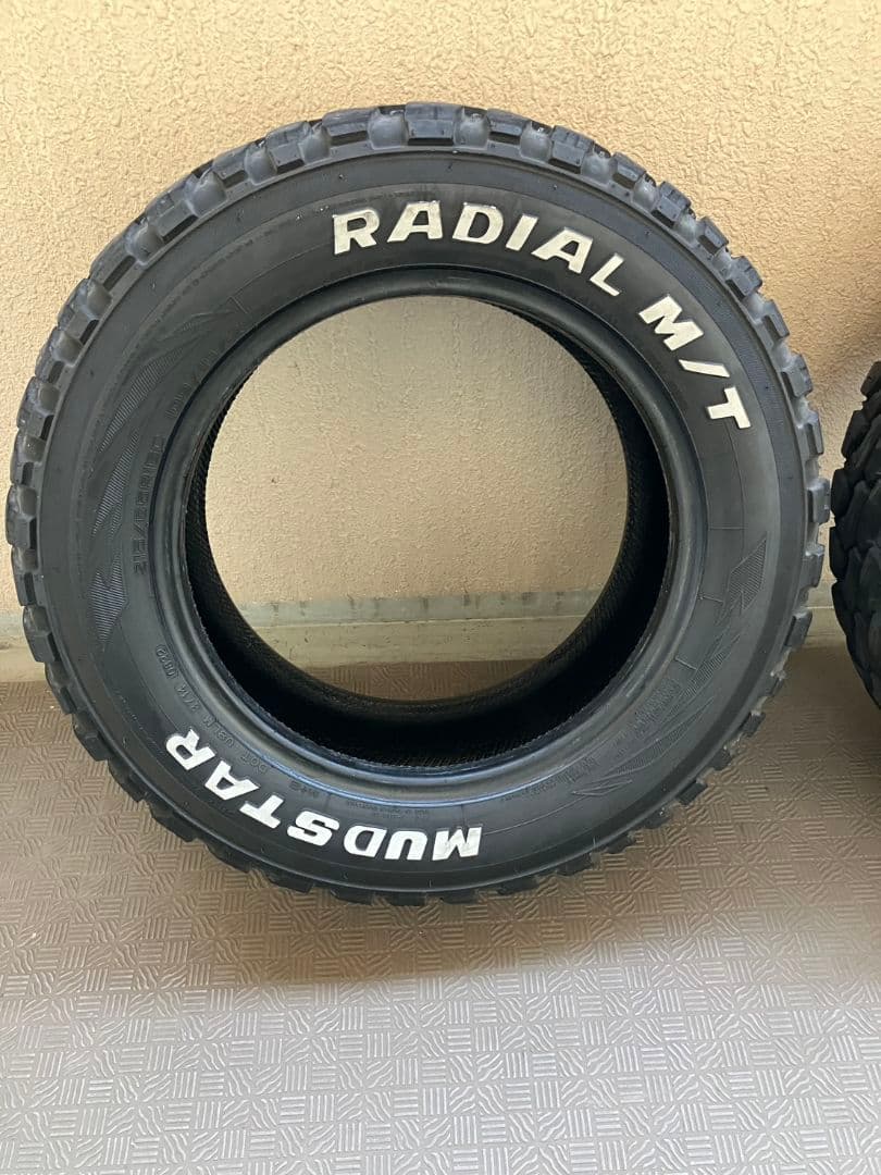 中古品　送料込　マッドスター　ゴツゴツタイヤ　U8ML 3714 0822　4本