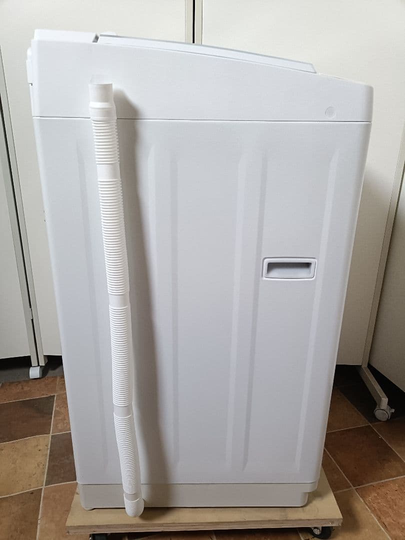 ヤマダ電気 全自動洗濯機 9kg YWM-TV90H1 22年製