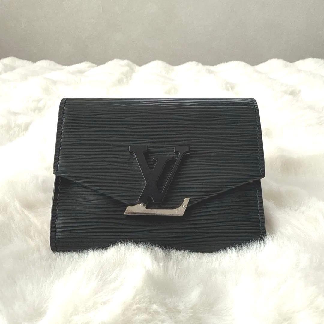 ルイヴィトン ポルトフォイユ ヴィクトリーヌ LV ロゴ3つ折り財布 エピ 黒