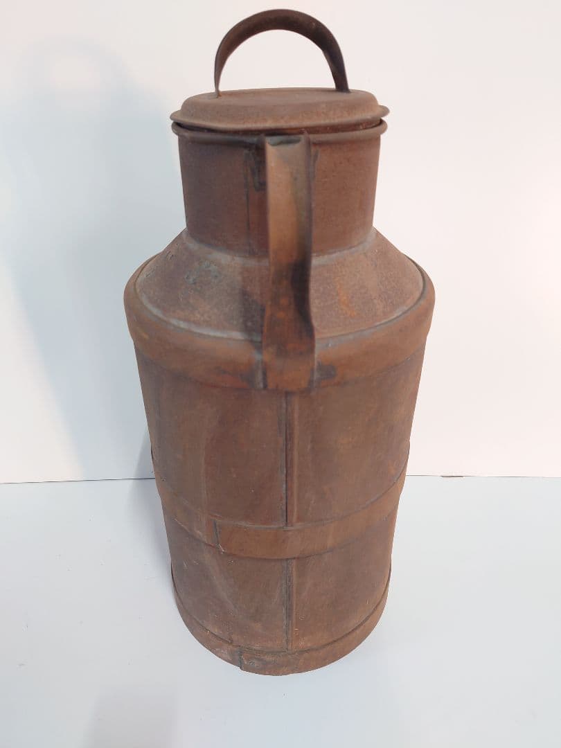 ビンテージミルク缶 金属製 ブラウン