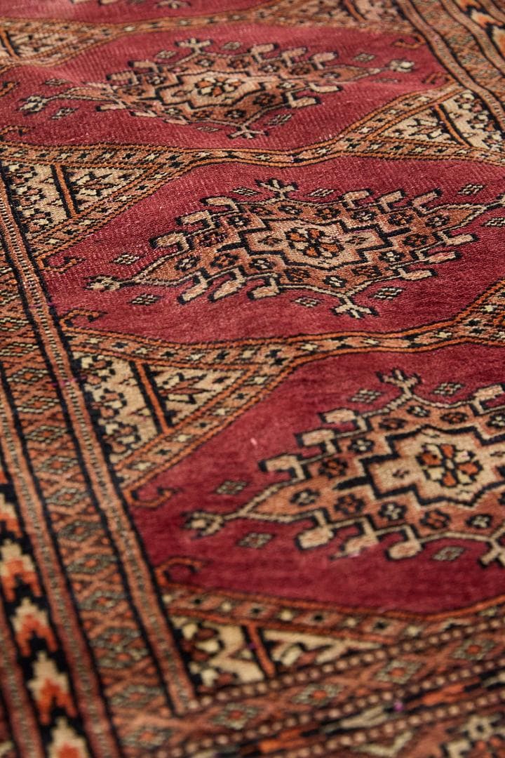 ヴィンテージラグ　トライバルラグ　ラホール産（241×74cm）赤　茶　黒