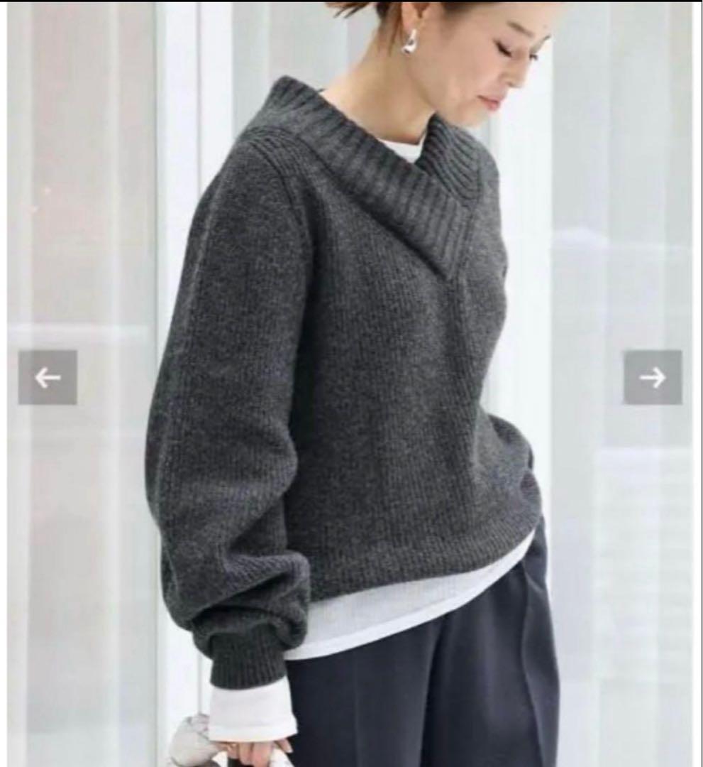 OLBIAアゼVネック プルオーバー