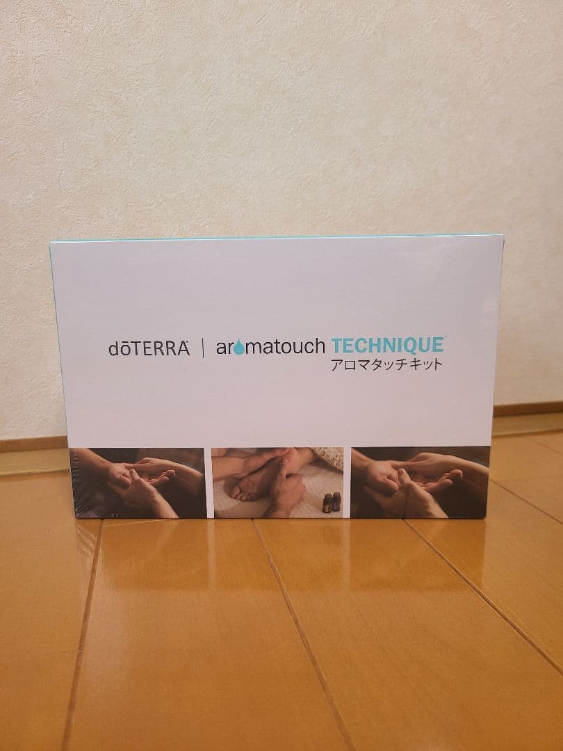 doTERRA アロマタッチキット 新品未開封 ドテラ ココナッツオイル付 精油