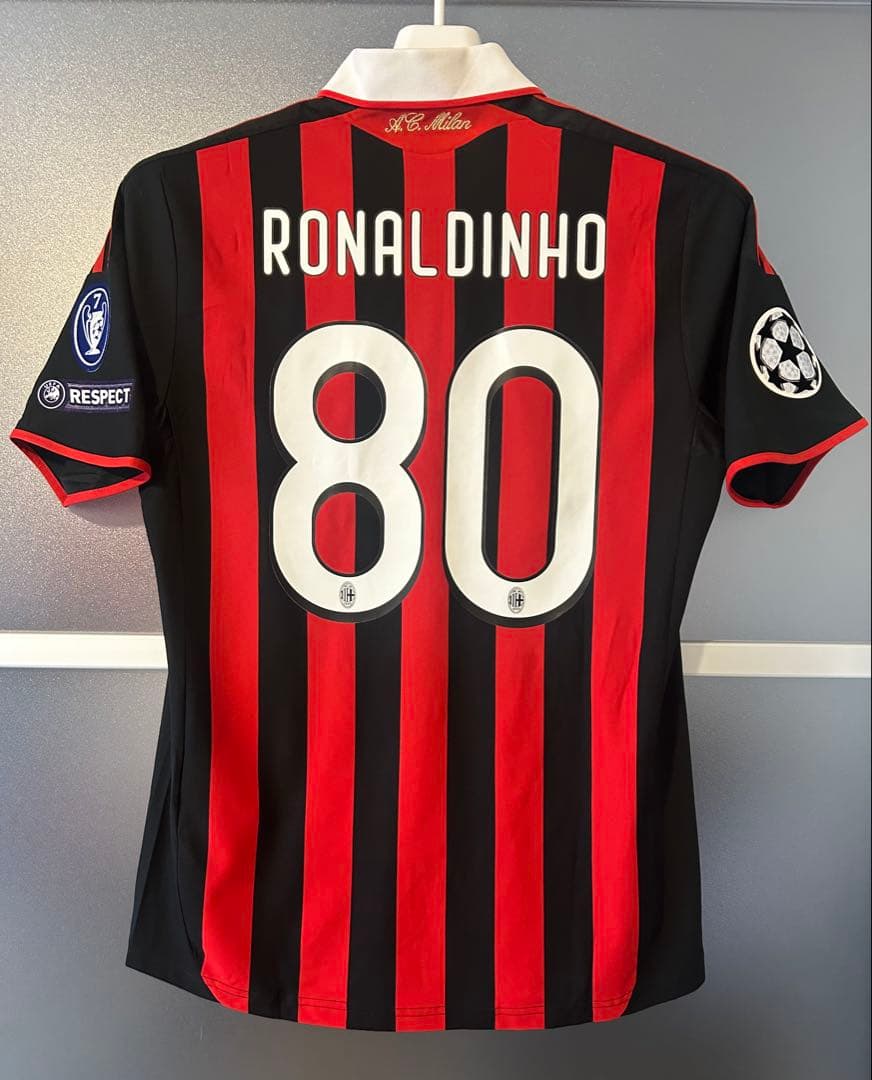 m*n様 ACミラン 2009/10 ホームユニフォーム ロナウジーニョ