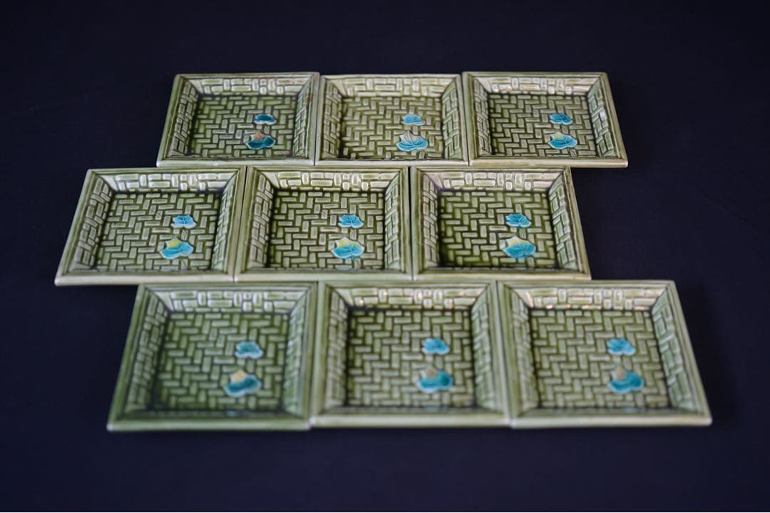 淡路珉平焼 緑釉 草文 四方小皿 9客 / 角皿 向付 豆皿 懐石料理道具