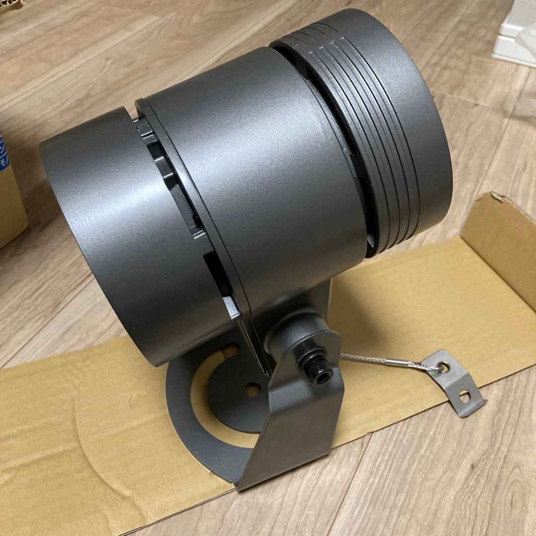 Panasonic 据置取付型LEDスポットライト防雨型