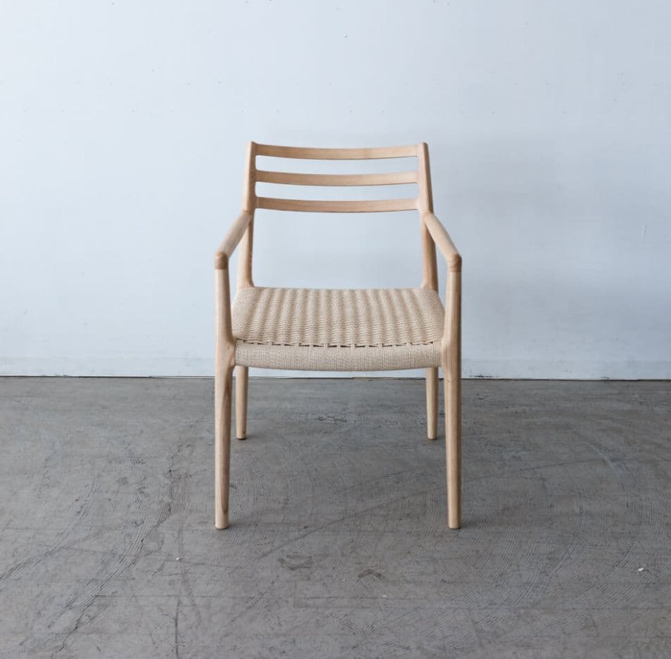 新品同様　ペーパーコードチェア