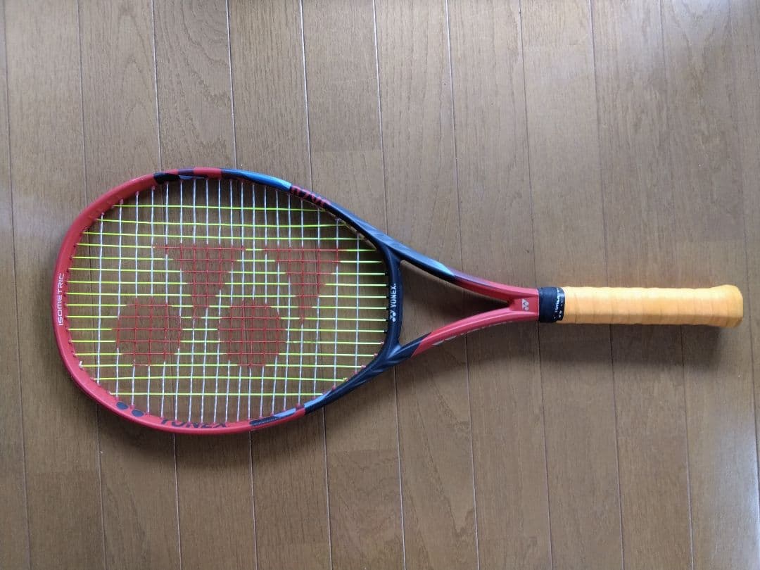 YONEX VCORE 98 テニスラケット (グリップ２)