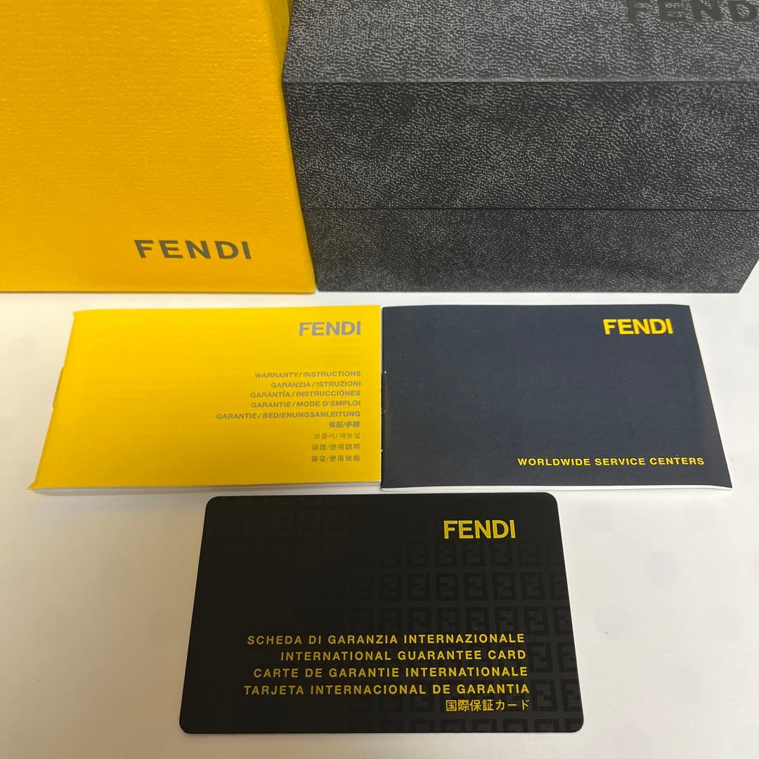 FENDI クアドロ 12Pダイヤ ウォッチ レディース 腕時計 電池交換済み