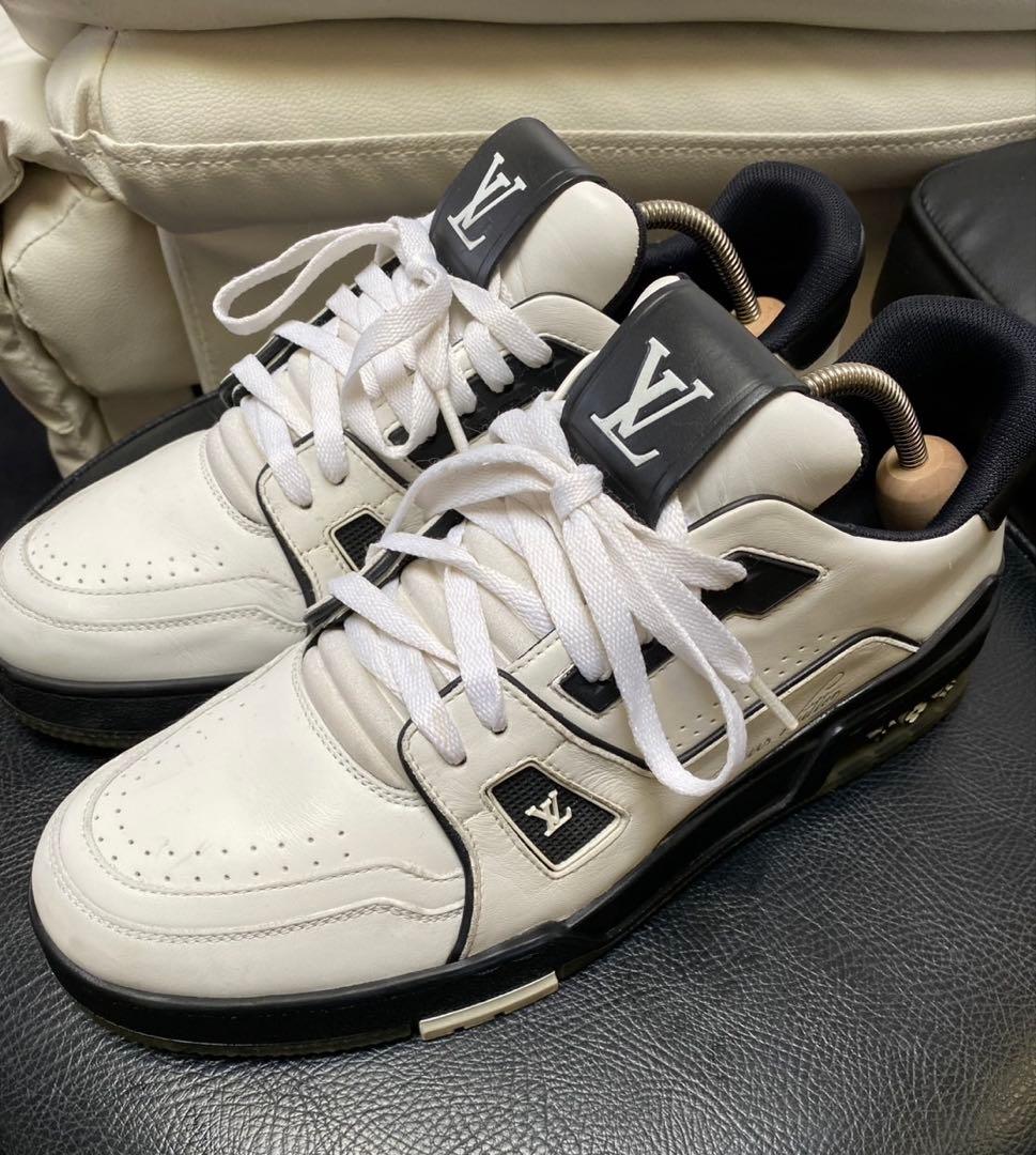 ルイヴィトンスニーカーsize26.5正規品