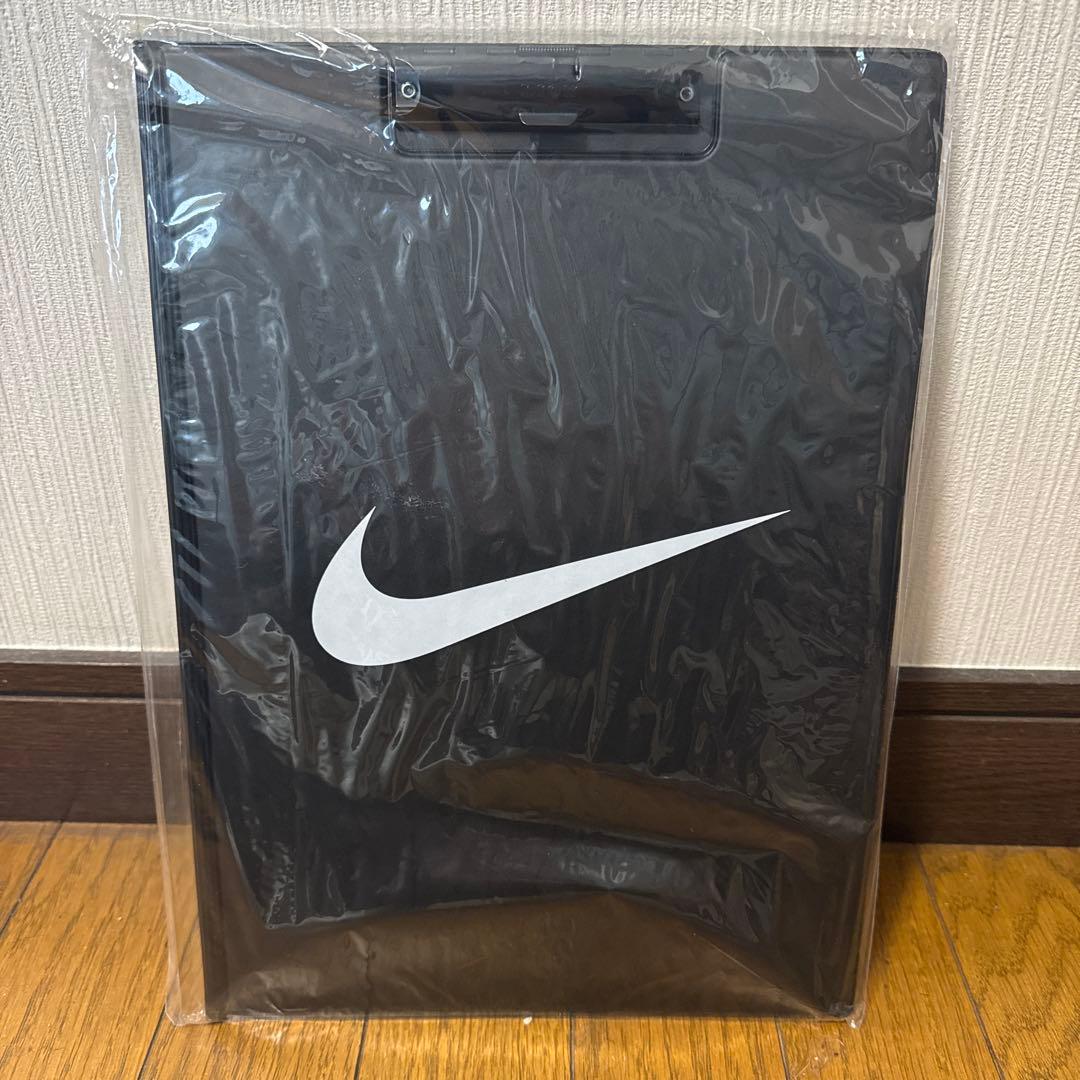 NIKE 非売品 バインダー 新品・未使用