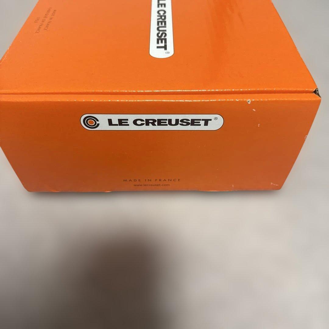 LE CREUSET レッド ホーロー鍋 約22cm