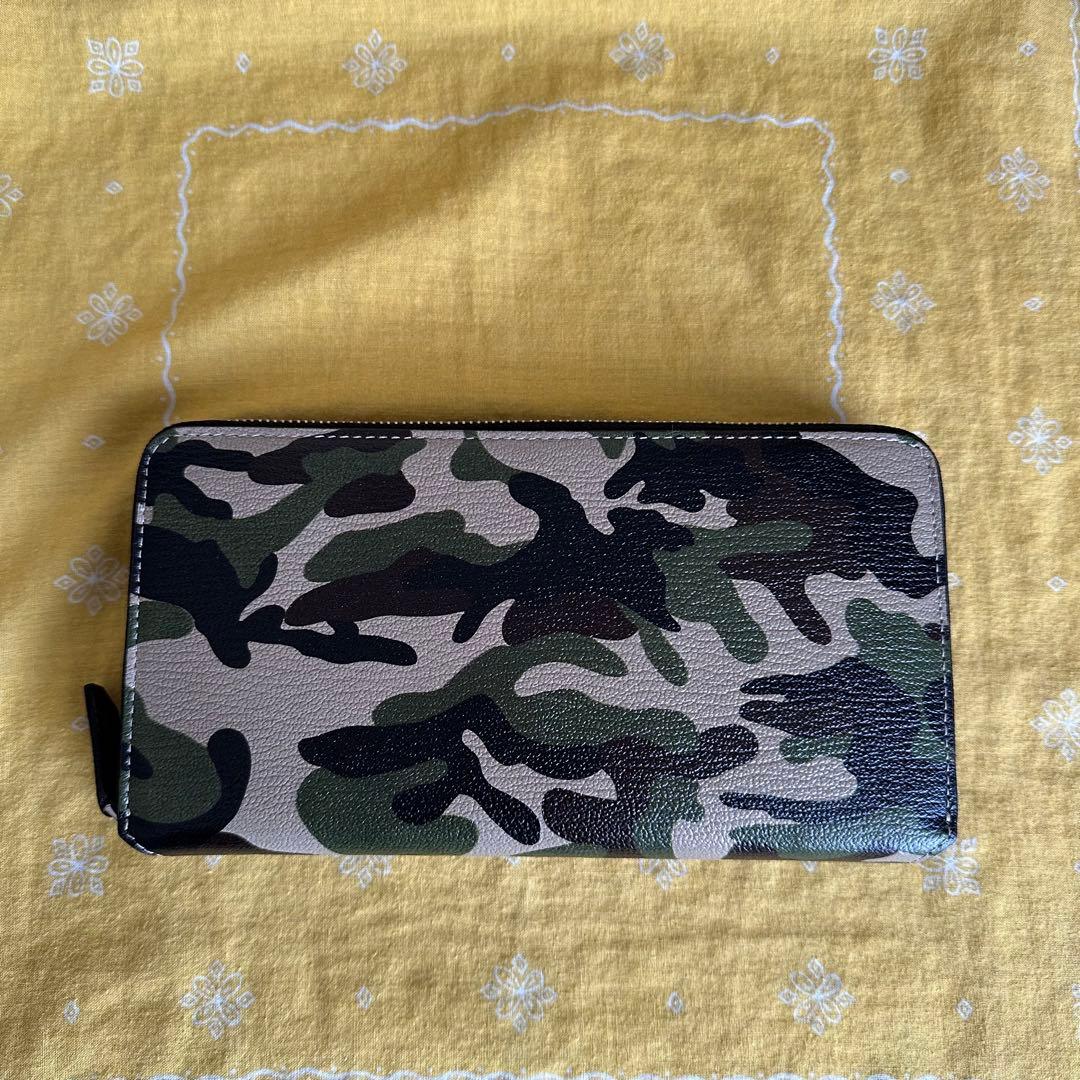 ラルコバレーノ / ラウンドジップ長財布 LA409GTCAMOKHA