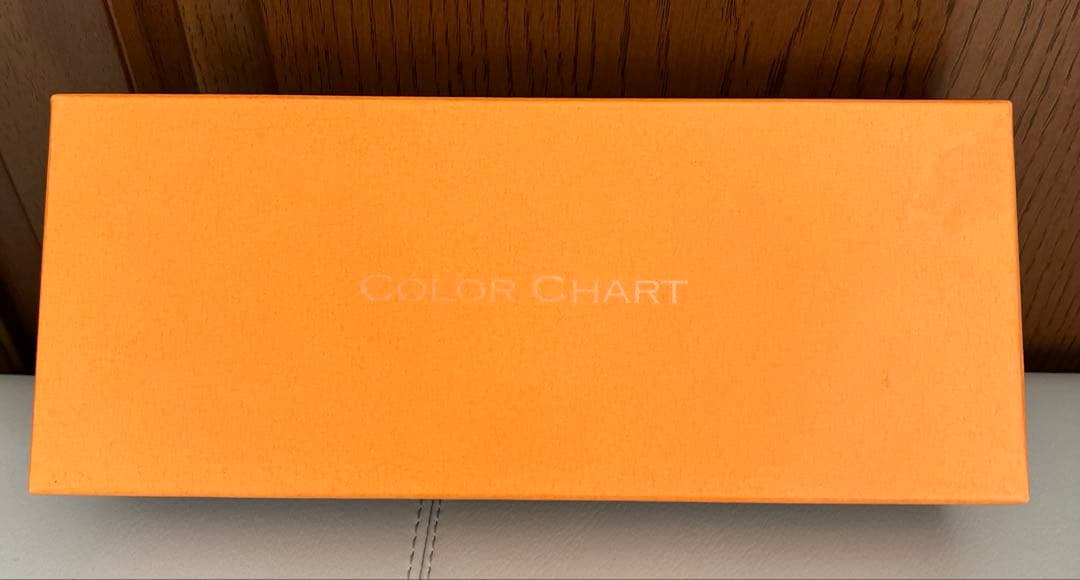 銀座　伊東屋　カラーチャート　ペンケース　牛革製