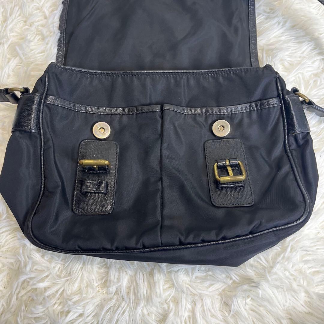 超希少✨ PRADA メッセンジャーバッグ 三角ロゴ 黒 ナイロン レザー