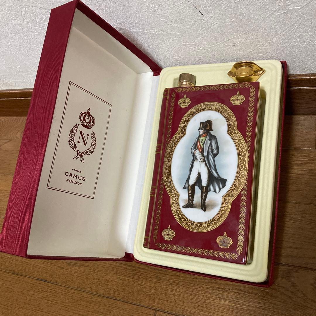 コニャック　ナポレオン　ブック　CAMUS レッド