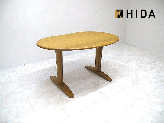 【展示品】 HIDA 飛騨産業 侭 ビーンズ型 オーク無垢材ダイニングテーブル