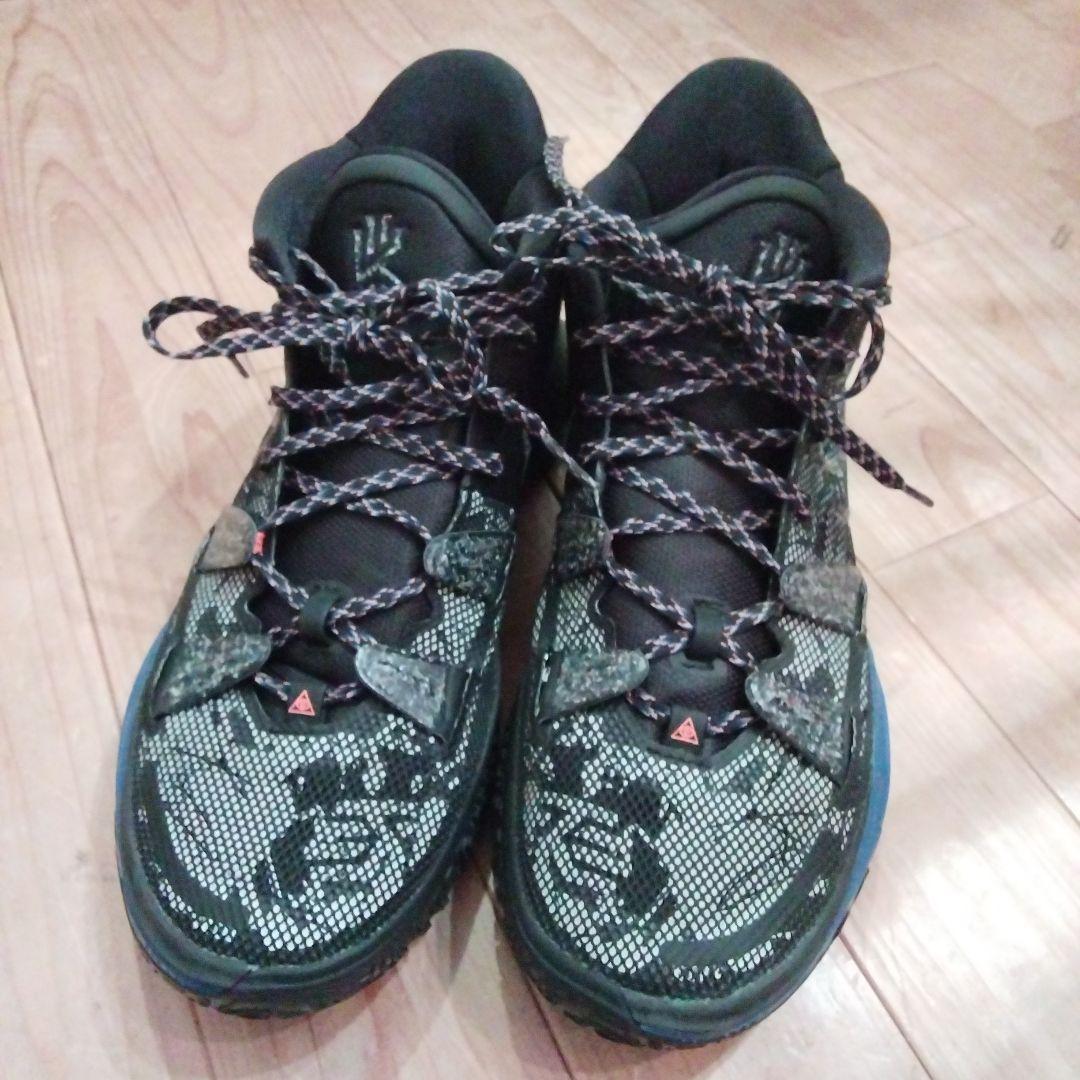 ナイキ カイリー 7 カイリー・アービング シグネチャーモデル バッシュ