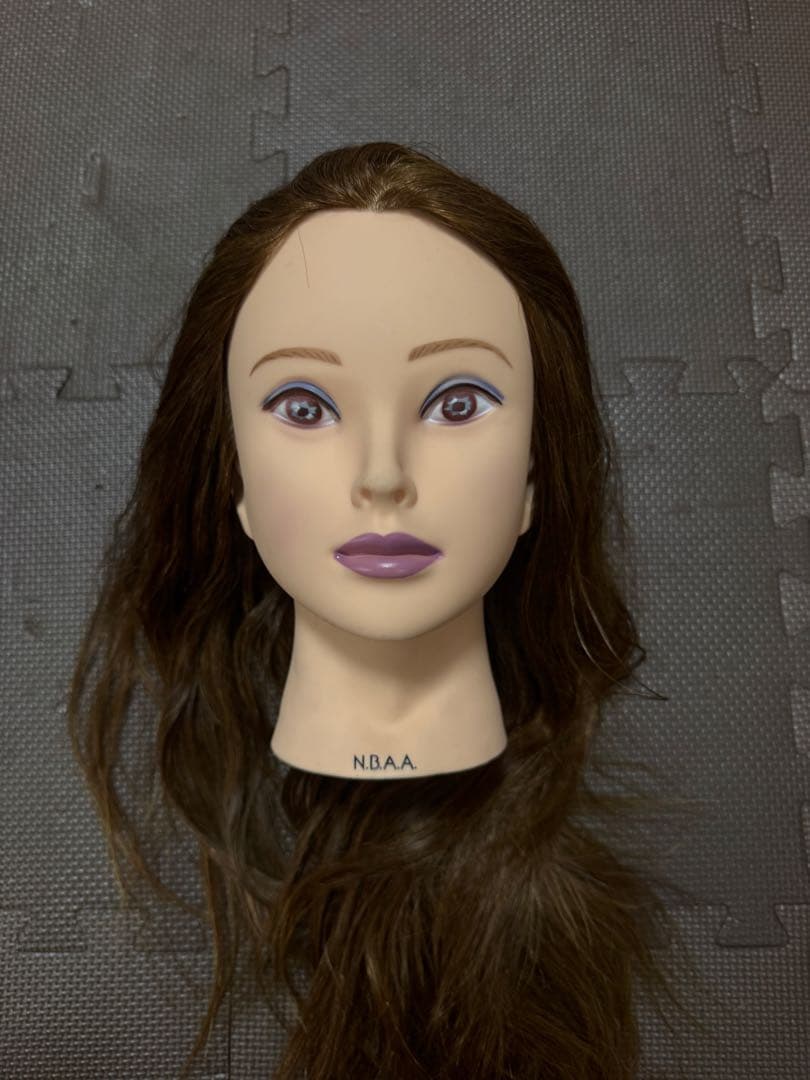 NBAA ロングブラウンウィッグ