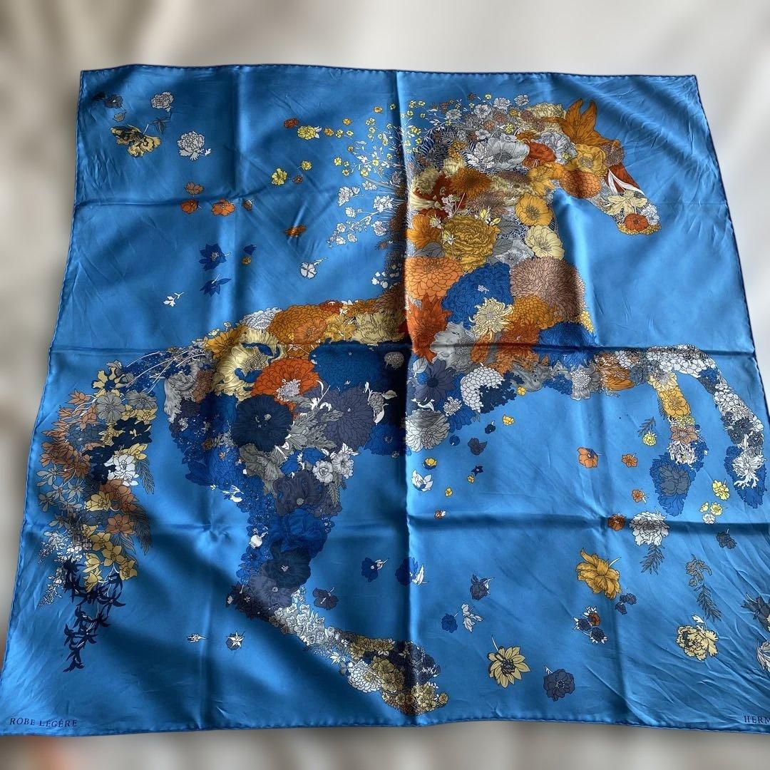 エルメス　シルクスカーフ 90 馬と花のデザイン 箱リボン付