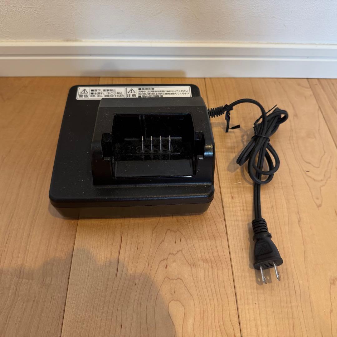 Panasonic電動自転車用充電器　NKJ075Z1