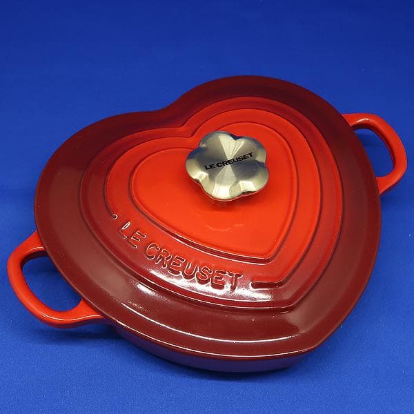 未使用 ルクルーゼ ダムール ディッシュ ハート 20cm 鍋　ゴールドつまみ