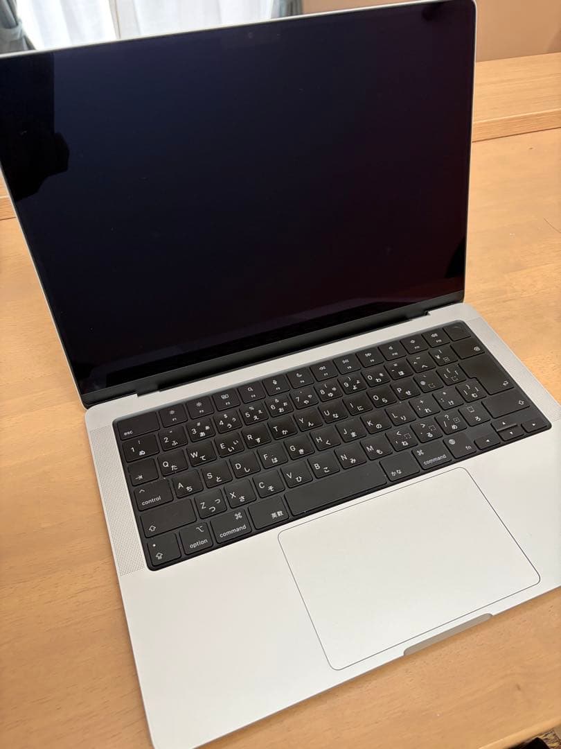 Apple MacBook Pro M3 シルバー 本体