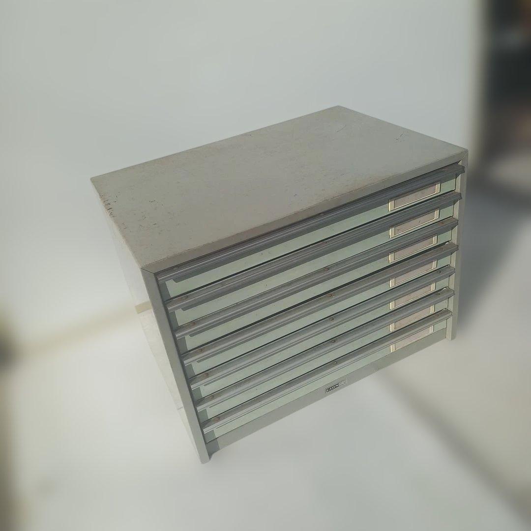 7段スチールラック グレー