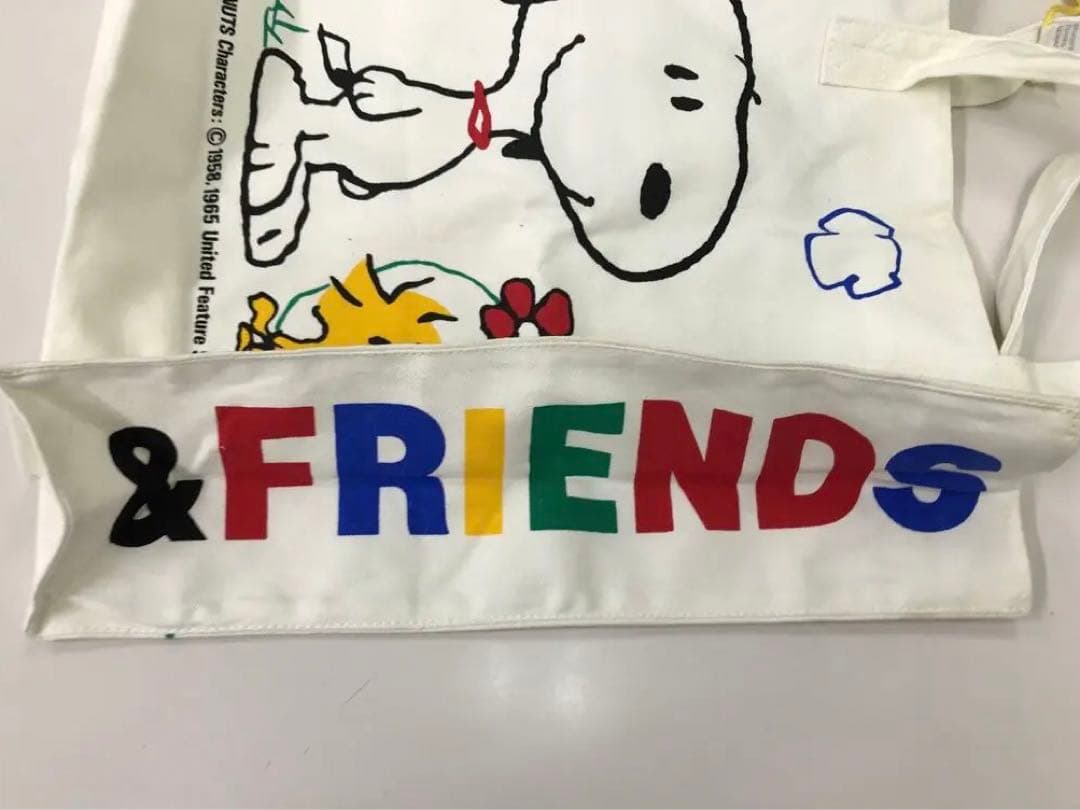 ファミリア トートバッグ スヌーピーpeanuts United Feature