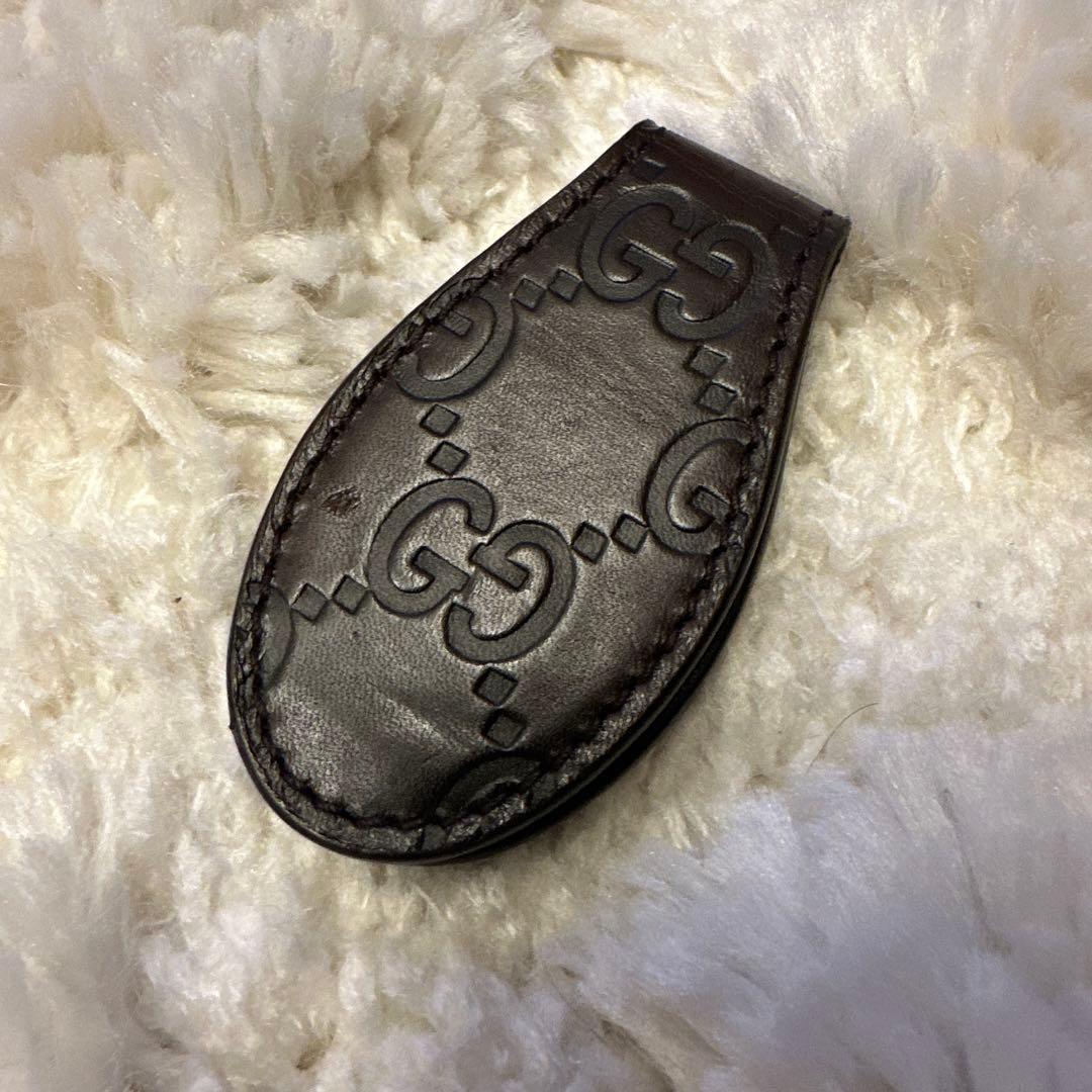 値下げしました！GUCCI レザー マネークリップ GGパターン