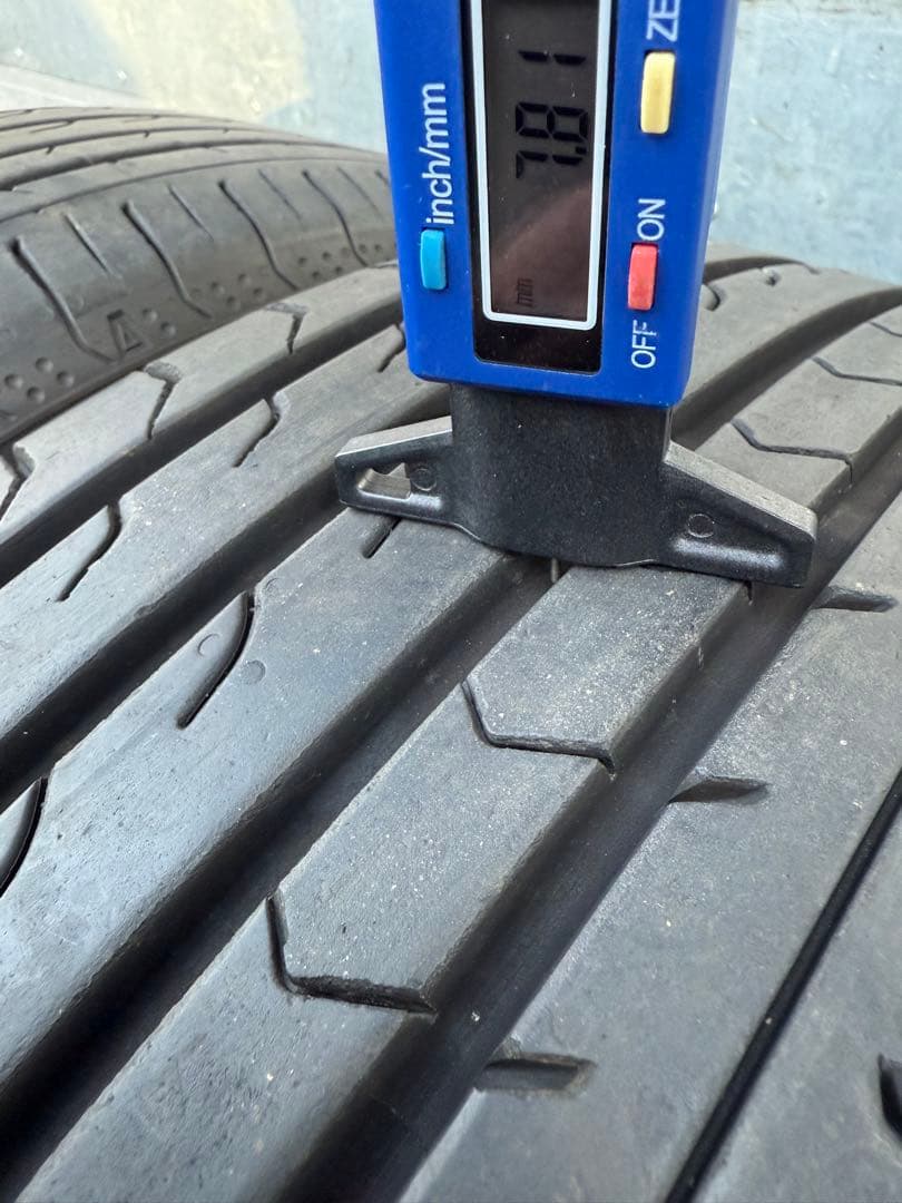 ヨコハマサマータイヤ215／60R17 96H超深溝