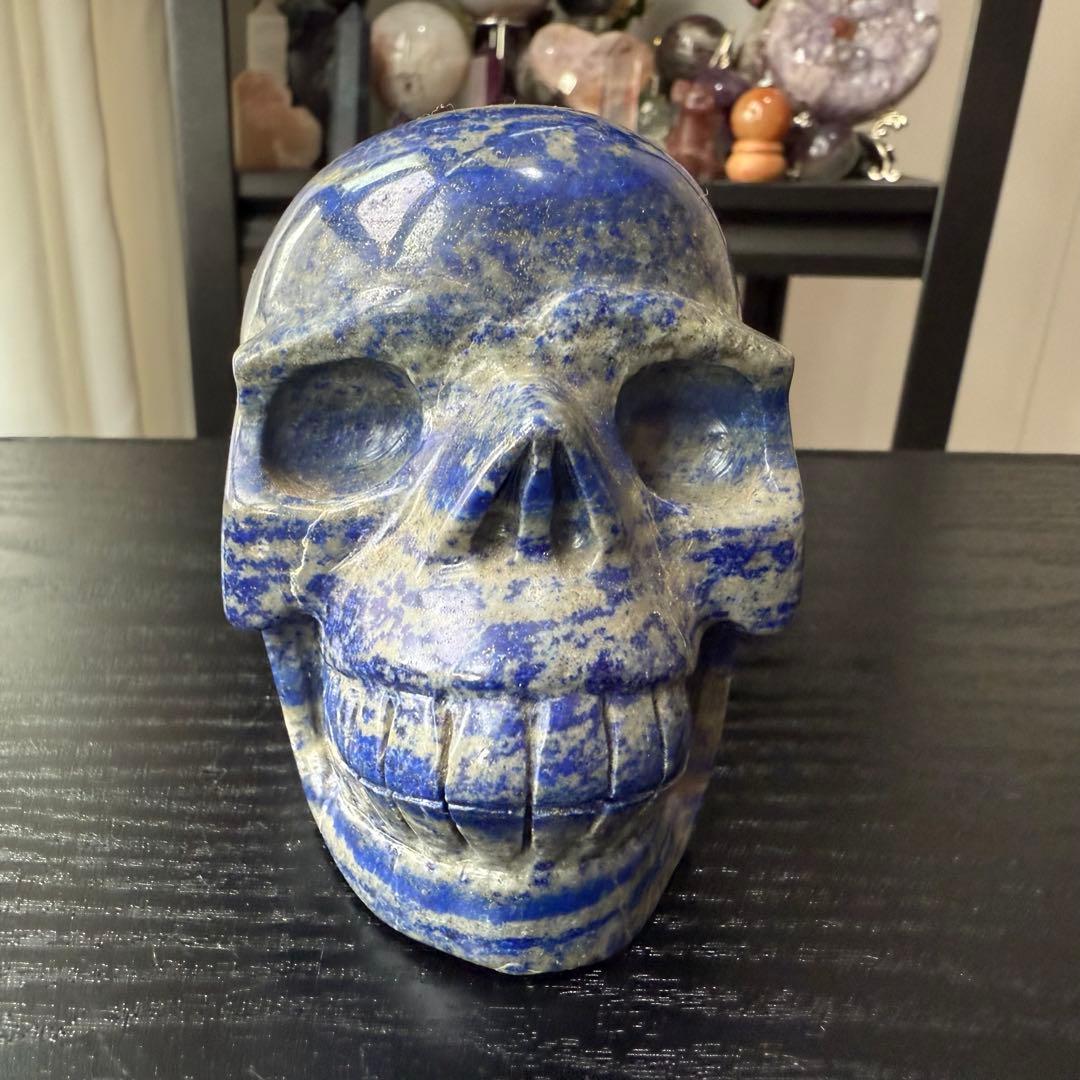 天然石ラピスラズリのスカル　置物　彫物NO.101110