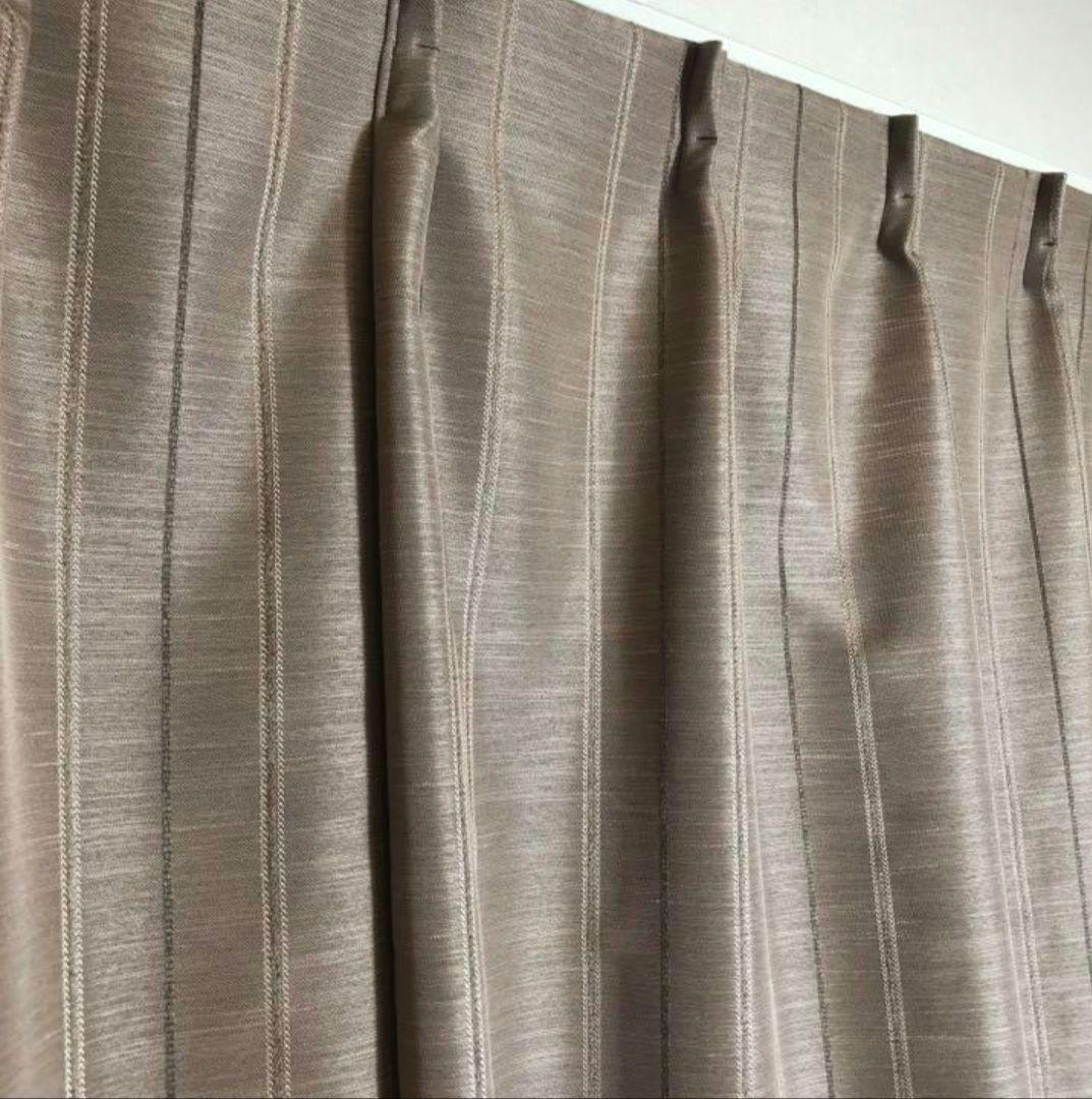 【ゆち@只今引っ越しSALE♡】遮光カーテン