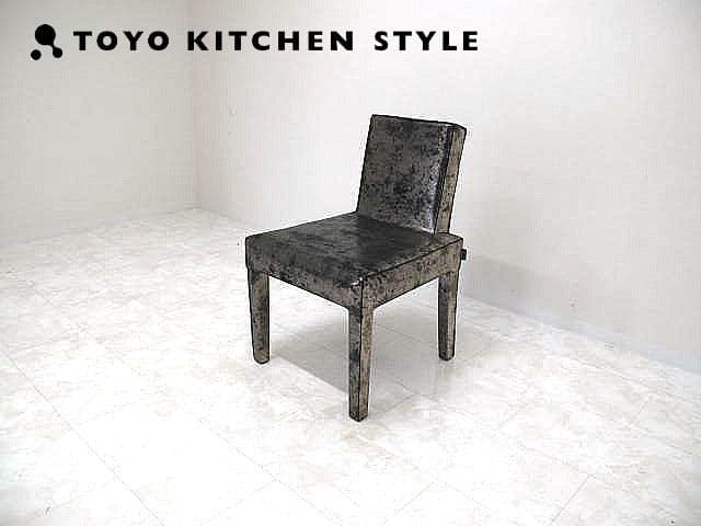 トーヨーキッチンスタイル 銀嶺チェア 約29万　　本革チェア　ダイニングチェア