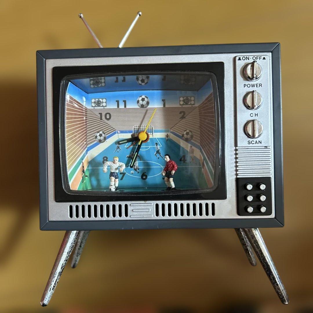 レトロテレビ型 目覚まし時計 サッカー