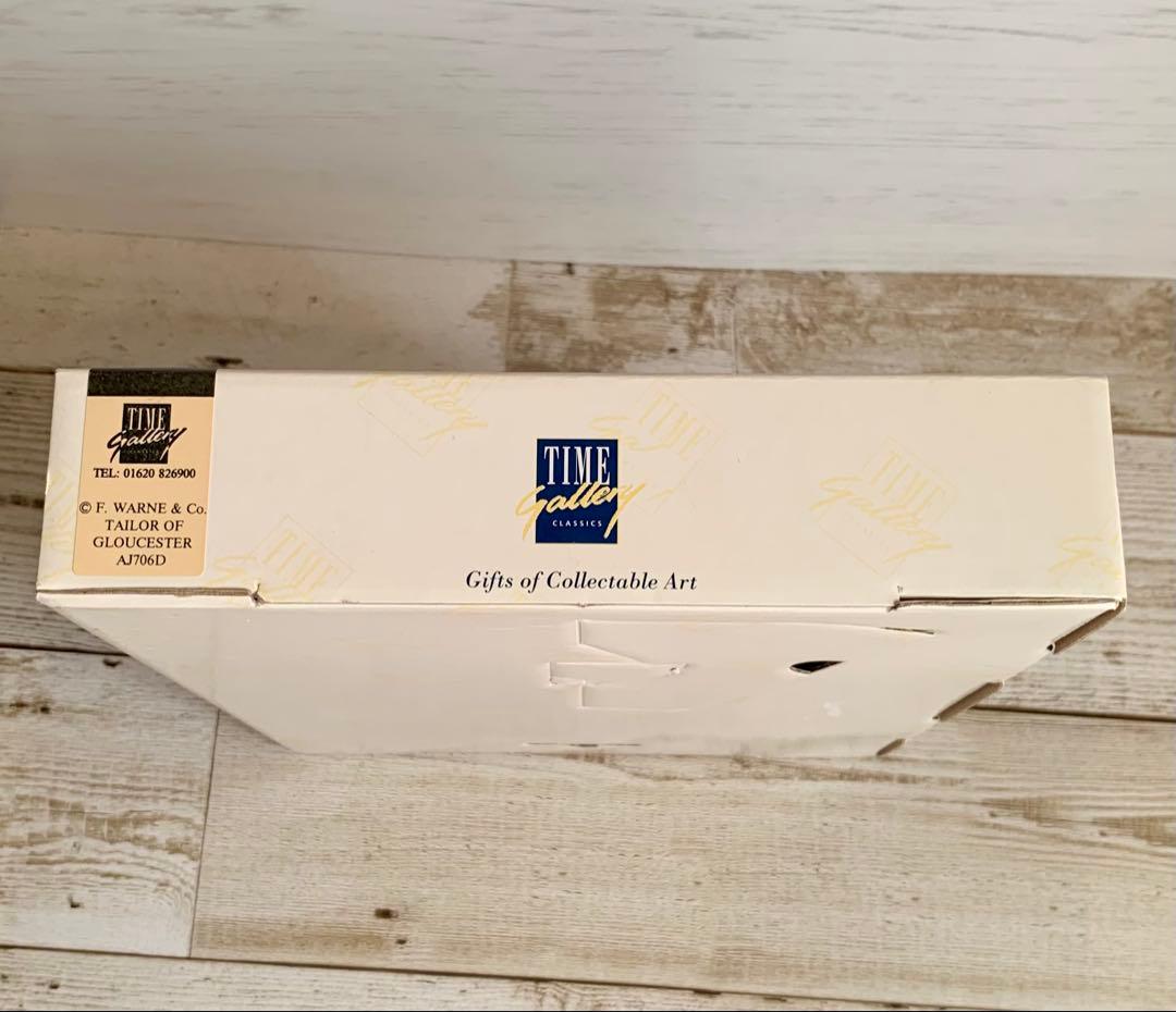 グロースターの仕立て屋 木製フレーム入り時計 ピーターラビット