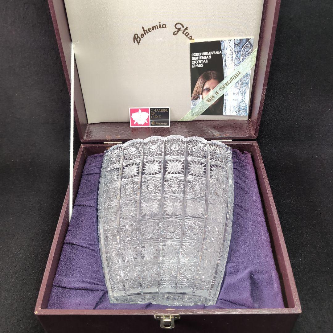 【ボヘミア】高級クリスタルガラス　フラワーベース　500PKデザインピンクラベル